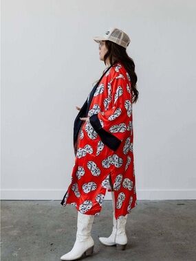 NWT EMY AVE HIGH STAKES DICE KIMONO,  SIZE S/M